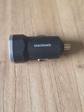 Blackweb Dual USB Car Charger 3.1A